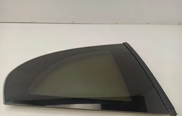 Ford Mustang IV Rear side window XR33632970AA