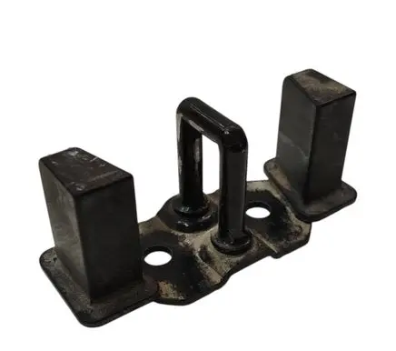 Ford Focus Loading door lock loop/hook striker DS735404B12BC
