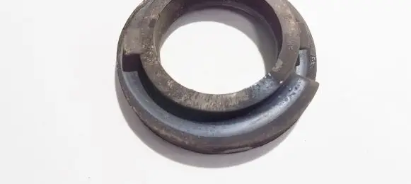 Volvo V70 Front coil spring rubber mount 6g915599baa 6g91-5599-baa