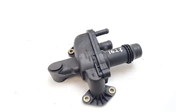 Engine coolant pipe/hose