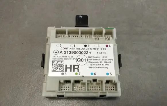 Mercedes-Benz E W213 Door control unit/module A2139003022