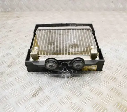 Engine oil radiator