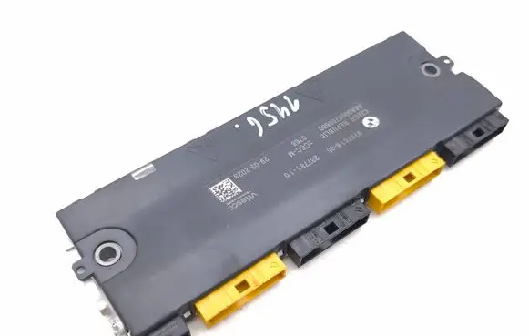 BMW 2 Active Tourer U06 Battery control module 9797818