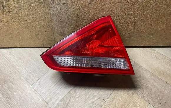 Audi A5 8T 8F Tailgate rear/tail lights 8T0945093 27019015