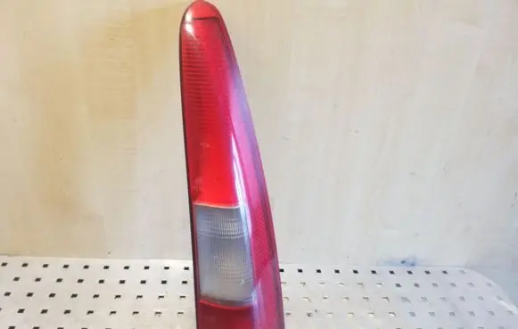 Volvo S70 V70 V70 XC Rear/tail lights 9169473