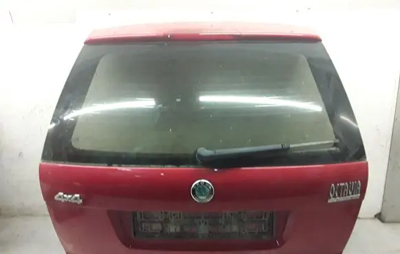Skoda Octavia Mk2 (1Z) Tailgate/trunk/boot lid