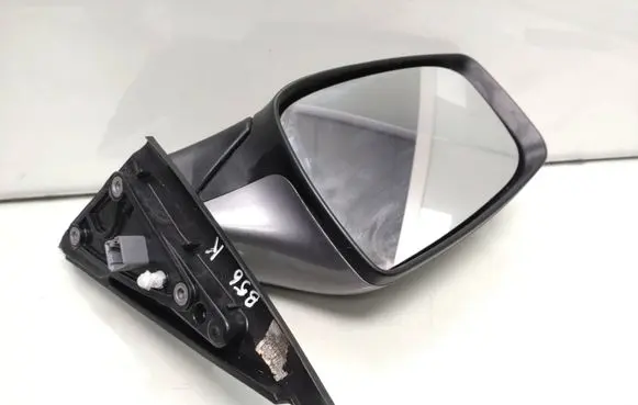 Hyundai ix20 Front door electric wing mirror E4023372
