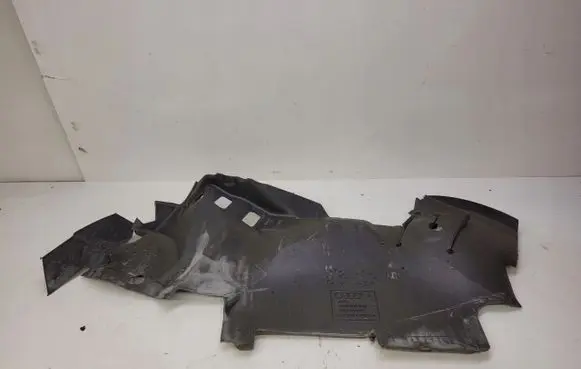 Audi A6 C7 Front arch 4G9863814