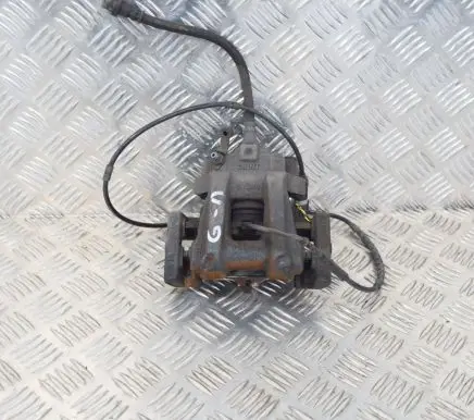 BMW 2 F22 F23 Rear brake caliper W09123