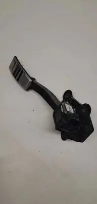 Ford Mustang VI Accelerator throttle pedal 8R3A9F836AA H1409E1153 685099