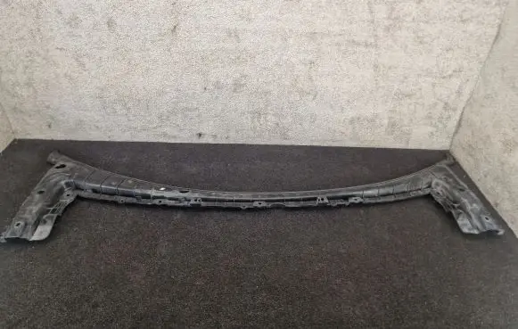 Tesla Model S Wiper trim 106050900B