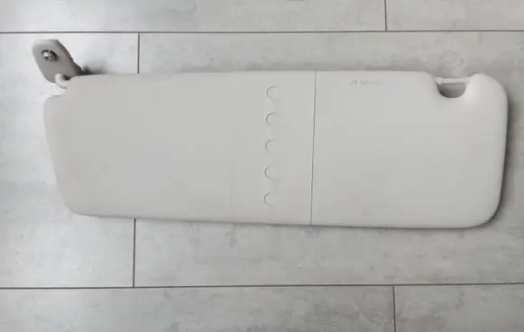 Renault Trafic III (X82) Sun visor