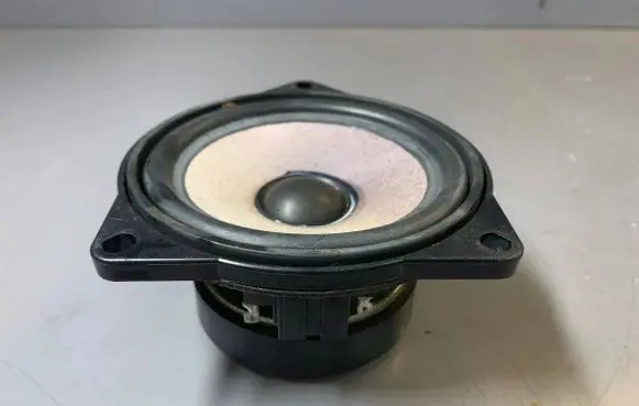 BMW 7 E65 E66 Parcel shelf speaker 6901319 65136901319 65136930902