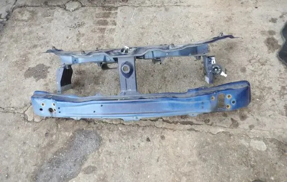 Dacia Lodgy Top upper radiator support slam panel