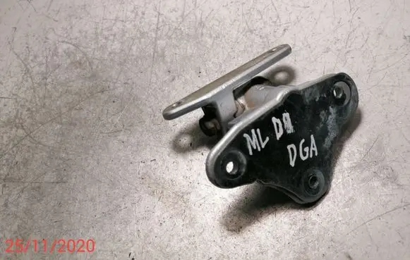 Mercedes-Benz GL X164 Rear door lower hinge