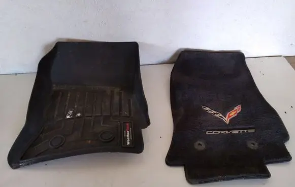 Chevrolet Corvette C7 Car floor mat set 