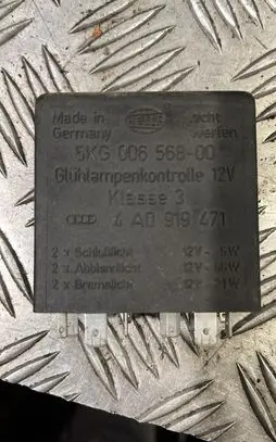 Audi A6 S6 C4 4A Light relay 4A0919471