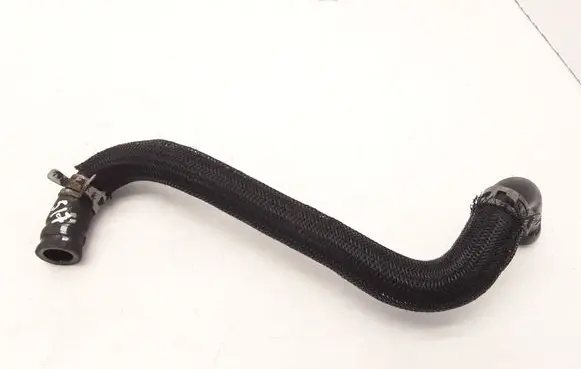 Chrysler Sebring (JS) Engine coolant pipe/hose