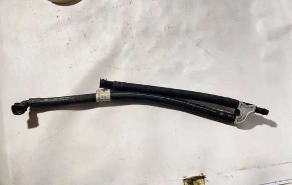 Mercedes-Benz S W221 Headlight washer hose/pipe 2218600392