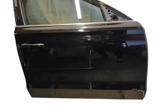 Audi A8 S8 D4 4H Front door