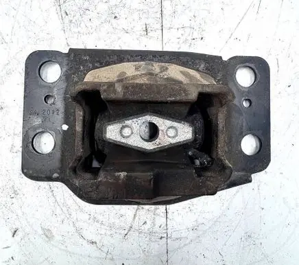 Ford Fusion II Engine mount bracket BG917M121AA