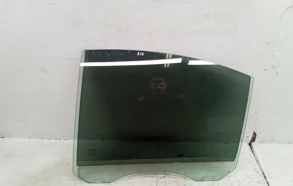 Volvo S80 Rear door window glass