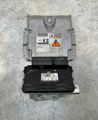 Subaru Forester SH Engine control unit/module 22611AP283 88281FG240 2758009476