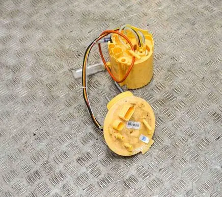 Jaguar F-Pace In-tank fuel pump M8A29H307DA