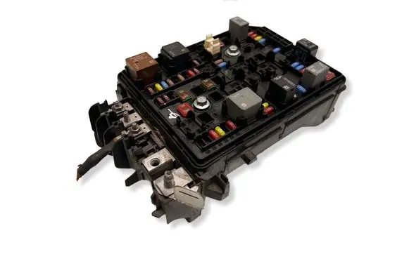 Opel Astra K Fuse module 39107280 15514069