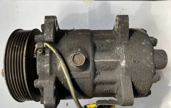 Citroen Berlingo Air conditioning (A/C) compressor (pump) 9646416780 SD7V16 06248512260