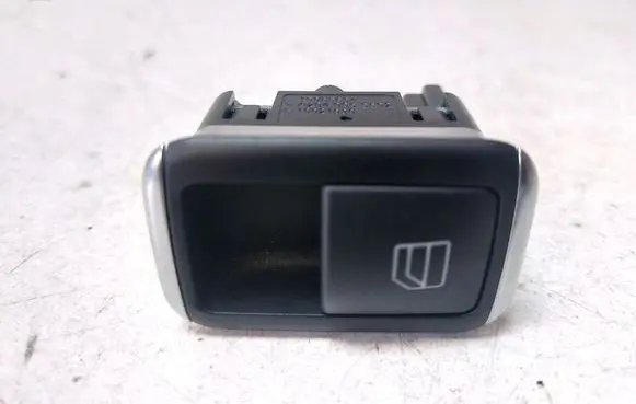 Mercedes-Benz C W204 Electric window control switch A2049055502