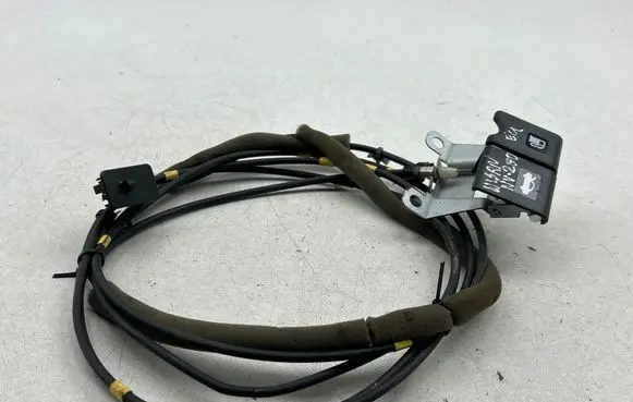 Nissan NV200 Engine bonnet (hood) release handle 