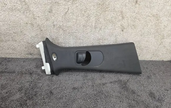 Maserati Grecale (B) pillar trim (top)