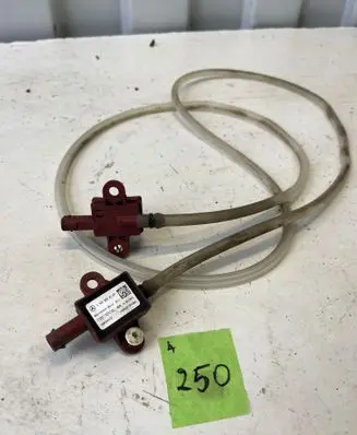 Mercedes-Benz C W205 Airbag deployment crash/impact sensor A2059059000 5WK44472 15033100363