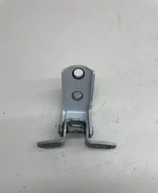 Lexus IS 220D-250-350 Rear door upper hinge