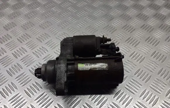 Seat Ibiza III (6L) Starter motor 02T911023S