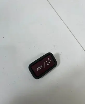 Mercedes-Benz GLC C253 Tailgate/trunk/boot open switch 2128210651