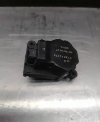 Renault Megane II A/C air flow flap actuator/motor F663746XB