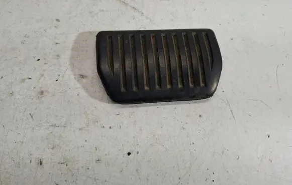 Volvo XC70 Brake pedal 7G9N2457BA