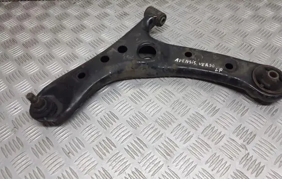 Toyota Avensis Verso Front control arm