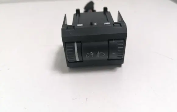 Skoda Octavia Mk2 (1Z) Headlight level height control switch 1Z0941333