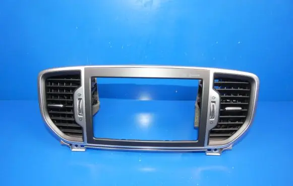 KIA Sportage Dash center speaker frame 