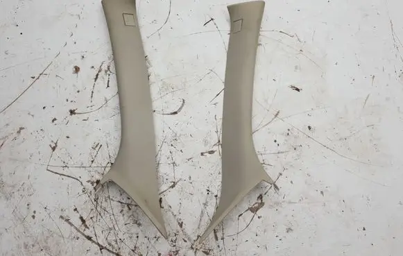 Volvo XC70 (A) pillar trim