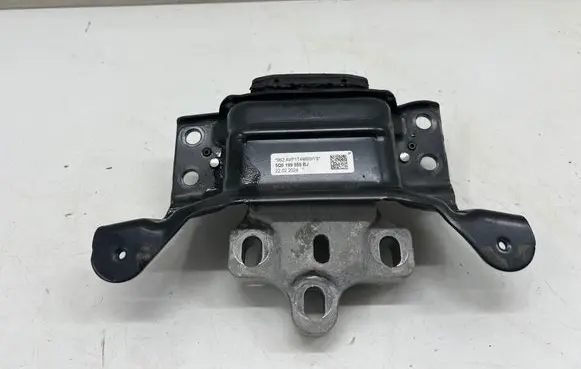 Cupra Leon Engine mount bracket 5Q0199555BJ
