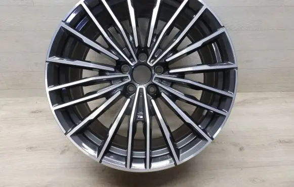 BMW M8 F91 F92 G14 G15 R20 alloy rim 8072026