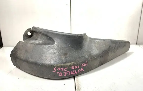 Chrysler Voyager Front mudguard 0R070TRMAA