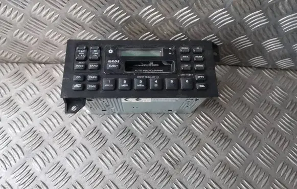 Chrysler Voyager Radio/CD/DVD/GPS head unit p4704345g p4704345 tqaaa162670393