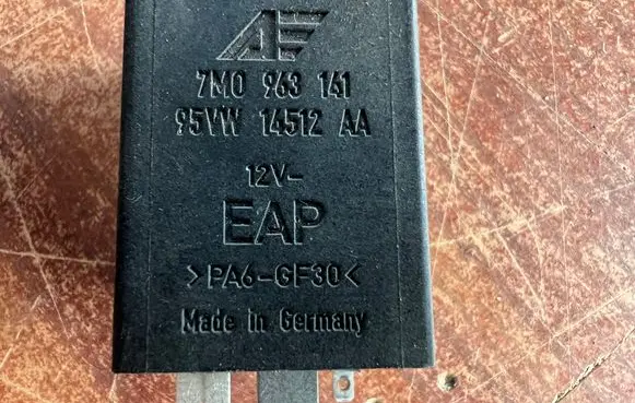 Volkswagen Sharan Other relay 7M0963141 95VW14512AA