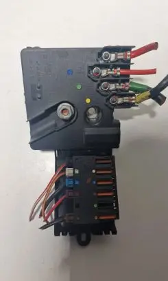 Mercedes-Benz E W211 Fuse box set 2115461341