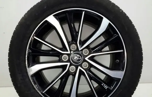 Toyota Verso R17 alloy rim 